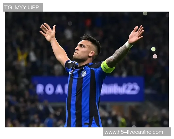 足球明星英文名大揭秘：了解世界顶级球员背后的故事与成就