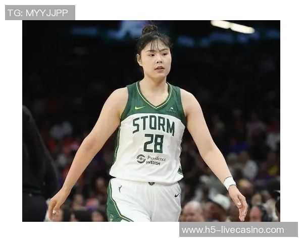 李月汝贡献5分4篮板风暴遭逆转不敌梦想队赛后分析